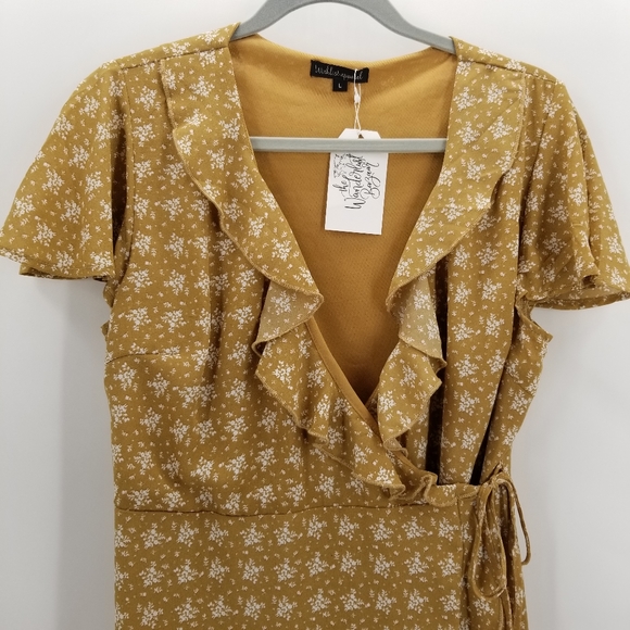 Wishlist Dresses & Skirts - Wishlist wrap dress